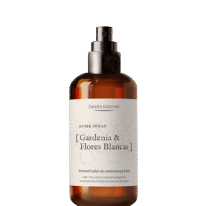 Home Spray Gardenia y flores blancas de Sandra Marzzán en Bake Aromas.