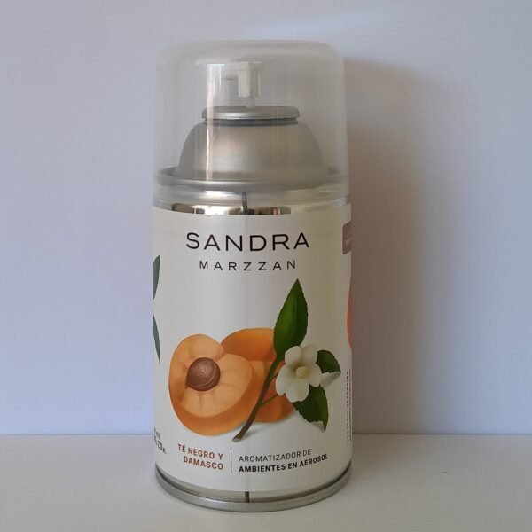 Aerosol Té negro y damasco de Sandra Marzzán